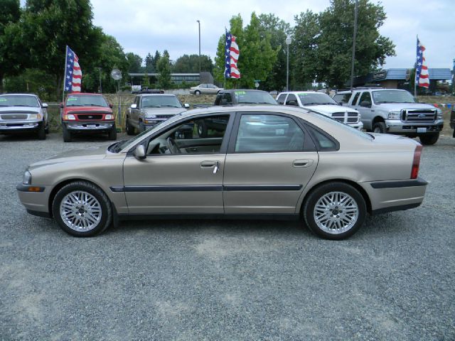 Volvo S80 4X4 - ONE Owner Sedan