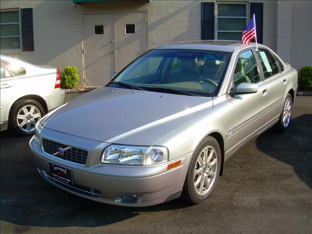 Volvo S80 4X4 ED. Bauer EL Sedan