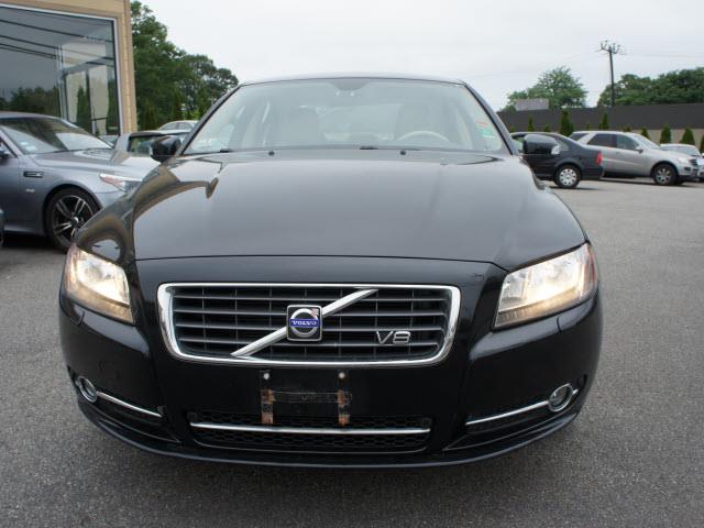 Volvo S80 SE-R Sedan