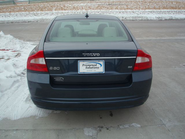 Volvo S80 2008 photo 1