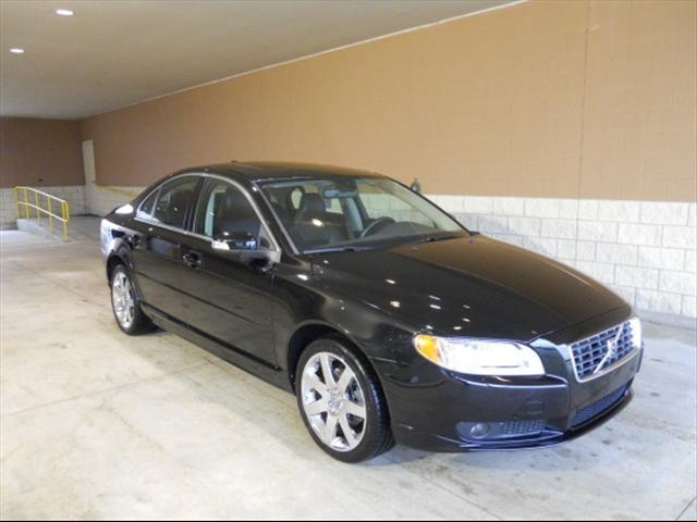 Volvo S80 LE 4x4 SUV Sedan