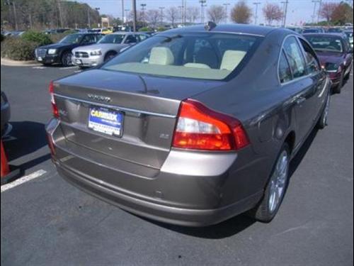Volvo S80 2008 photo 1