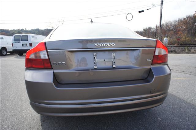 Volvo S80 2008 photo 1