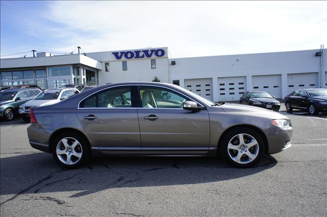 Volvo S80 18415.21 Sedan