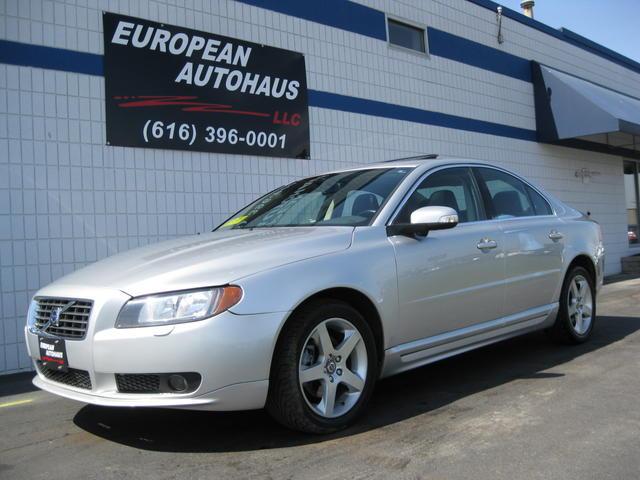 Volvo S80 2008 photo 1