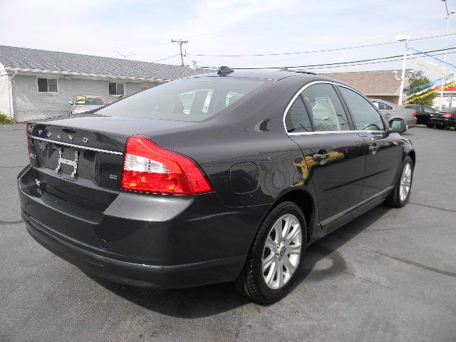 Volvo S80 2009 photo 1