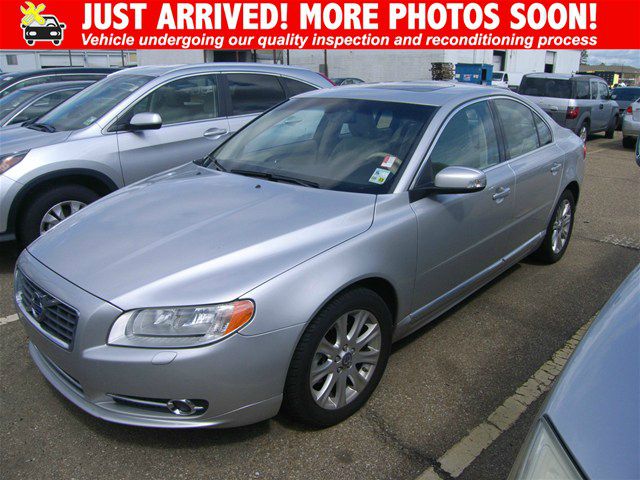 Volvo S80 2010 photo 2