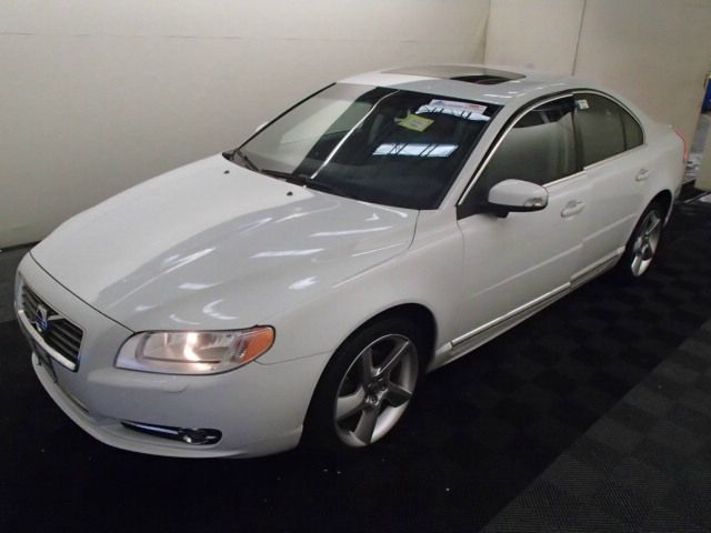 Volvo S80 2010 photo 2