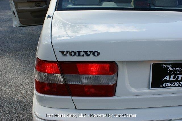 Volvo S90 1998 photo 1