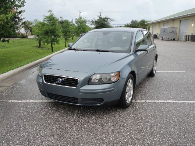 Volvo V50 2005 photo 4