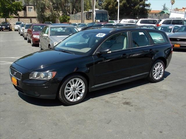 Volvo V50 2005 photo 2