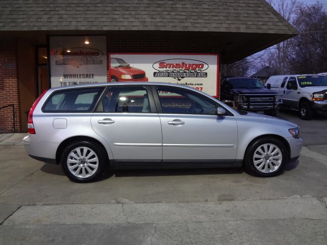 Volvo V50 2005 photo 1