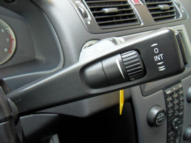 Volvo V50 2006 photo 1