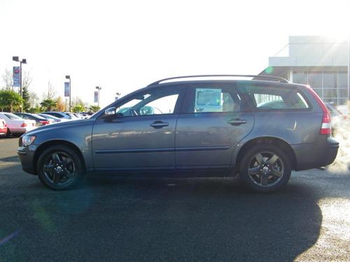 Volvo V50 2007 photo 1
