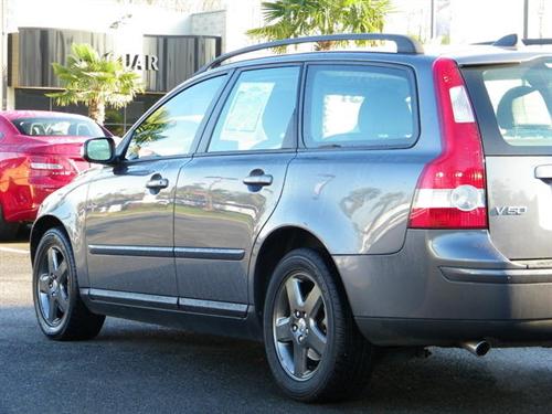 Volvo V50 2007 photo 2
