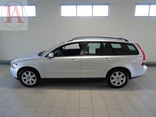 Volvo V50 2007 photo 2