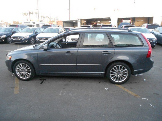 Volvo V50 2009 photo 5