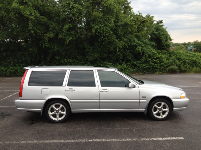 Volvo V70 1998 photo 2