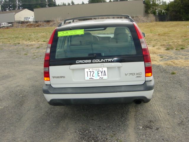 Volvo V70 1998 photo 1