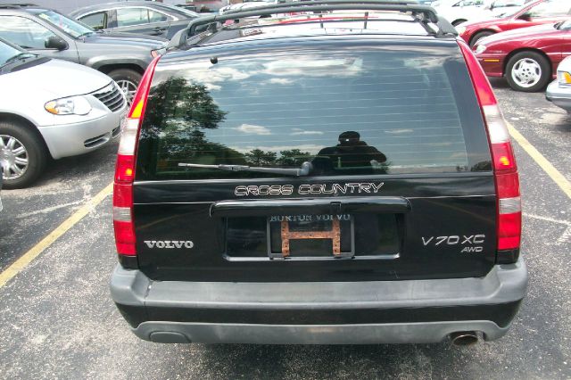 Volvo V70 1998 photo 2