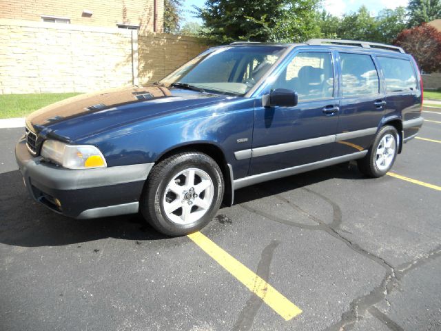 Volvo V70 Navigation/ X-package SUV