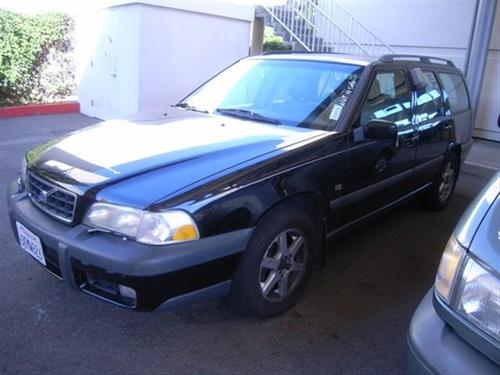 Volvo V70 LE 4D Passenger Van Other