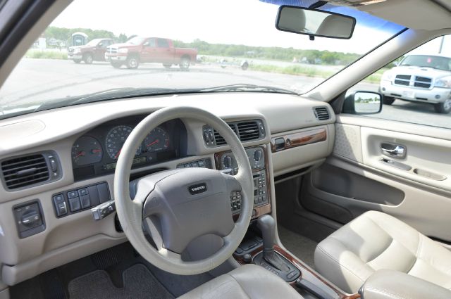 Volvo V70 1999 photo 3