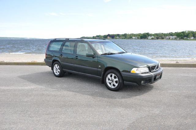 Volvo V70 1999 photo 31