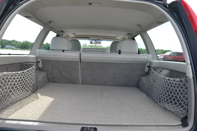 Volvo V70 1999 photo 6