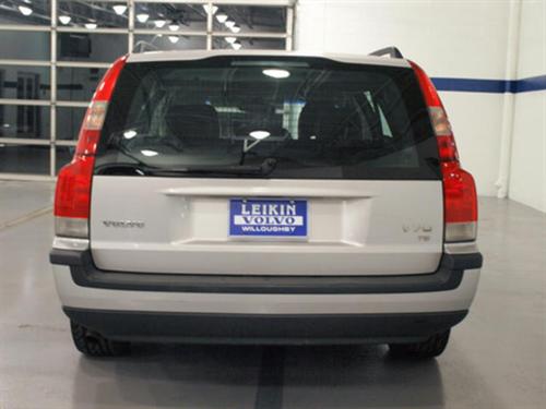 Volvo V70 2001 photo 1