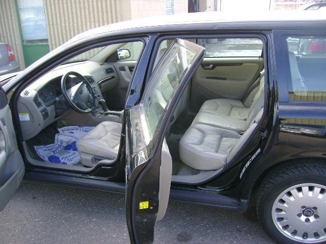 Volvo V70 2001 photo 5
