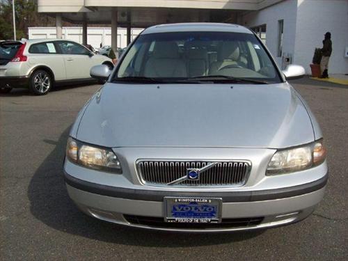 Volvo V70 2001 photo 1