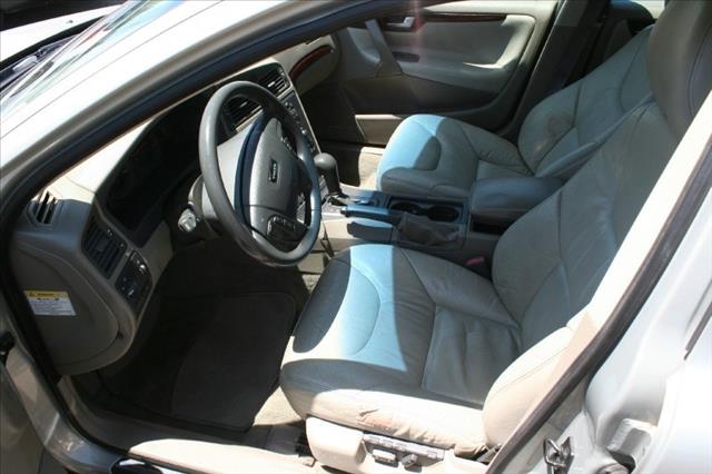 Volvo V70 2001 photo 3