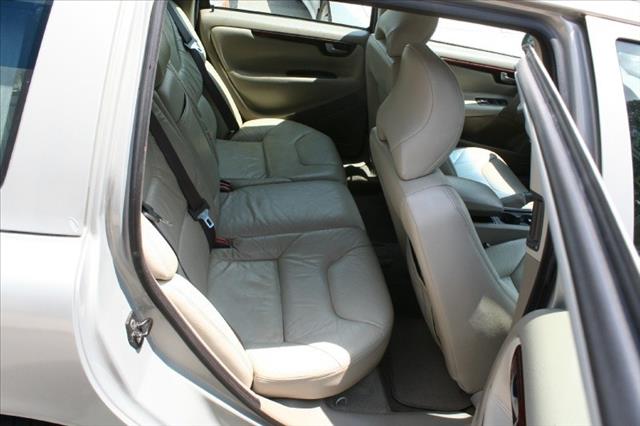 Volvo V70 2001 photo 5