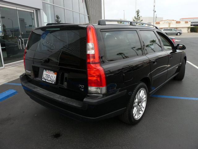 Volvo V70 4X4 ED. Bauer EL Unspecified