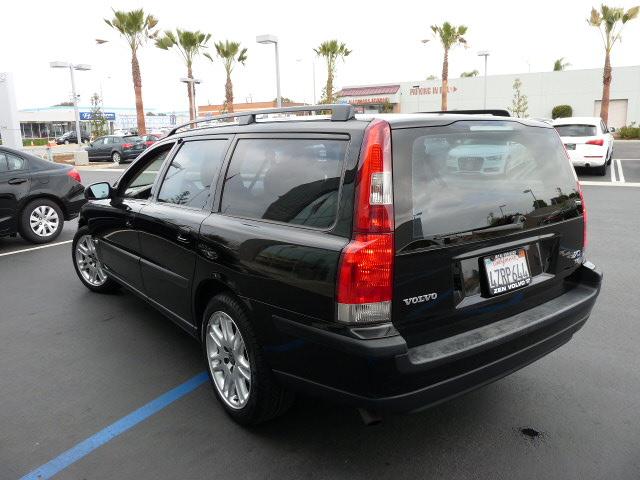 Volvo V70 2001 photo 3