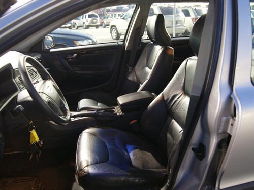 Volvo V70 2001 photo 3