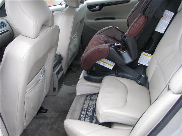 Volvo V70 2001 photo 3