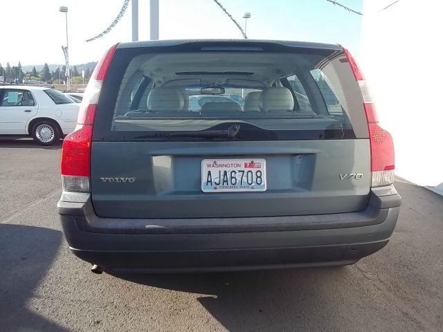 Volvo V70 2002 photo 1