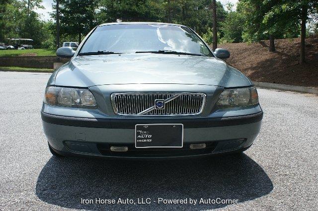 Volvo V70 2002 photo 1