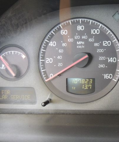 Volvo V70 2002 photo 12