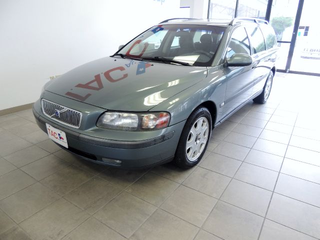 Volvo V70 2002 photo 17