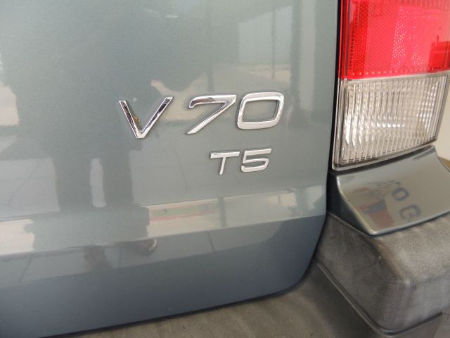 Volvo V70 2002 photo 6