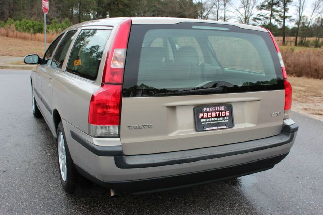 Volvo V70 4WD 4dr Sport Wagon