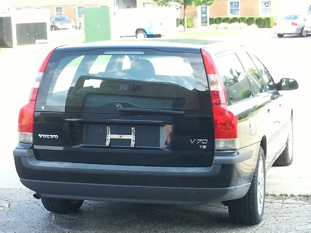 Volvo V70 4X4 ED. Bauer EL Wagon