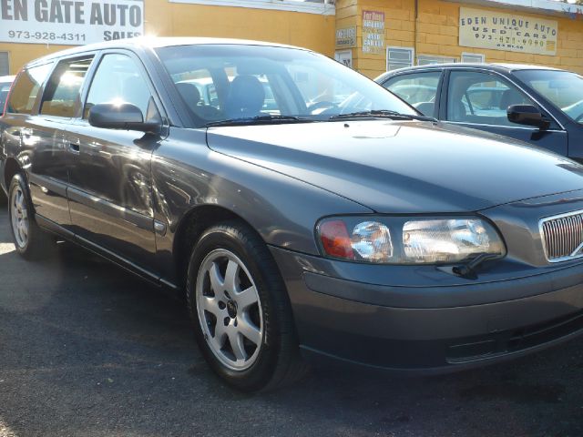 Volvo V70 2004 photo 4