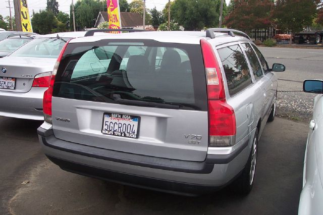 Volvo V70 4WD 4dr Sport Wagon