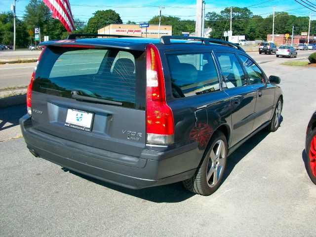 Volvo V70 2004 photo 4
