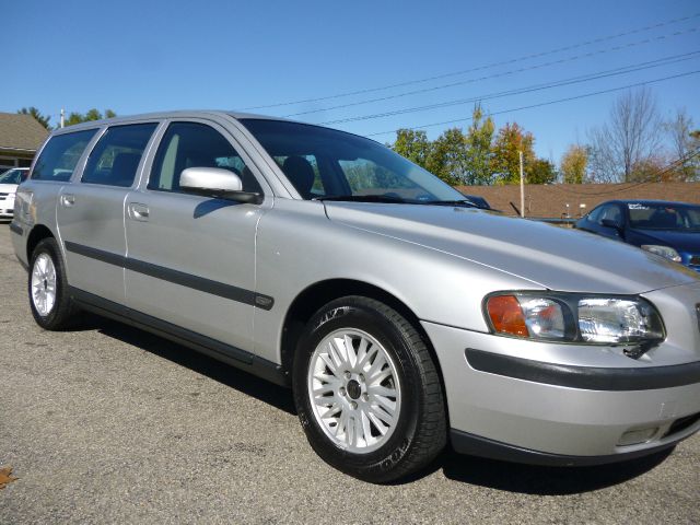 Volvo V70 2004 photo 4