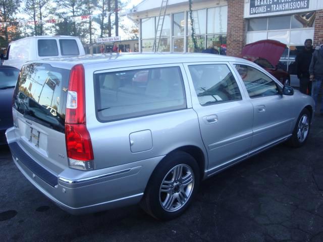 Volvo V70 2006 photo 3